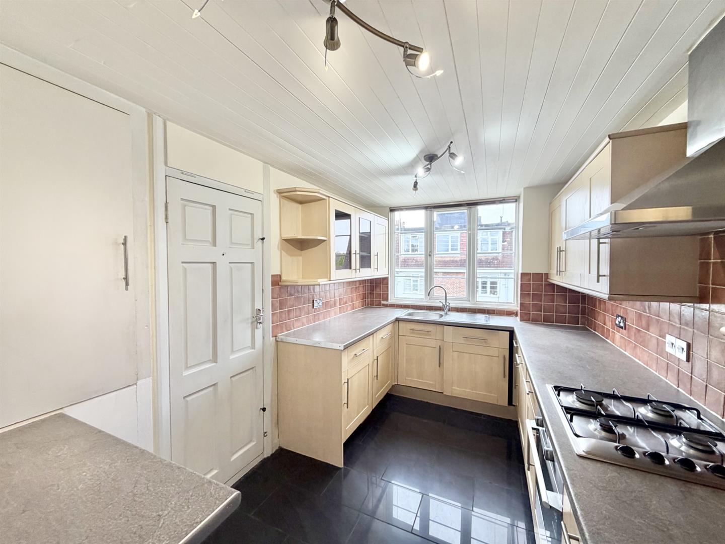 Seymour Court, Winchmore Hill
